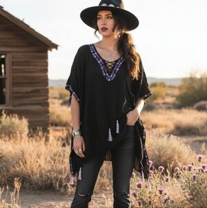 EUC ​Raya Sun Black Purple Embroidered Kaftan Top Boho Whimsigoth Festival S/M!